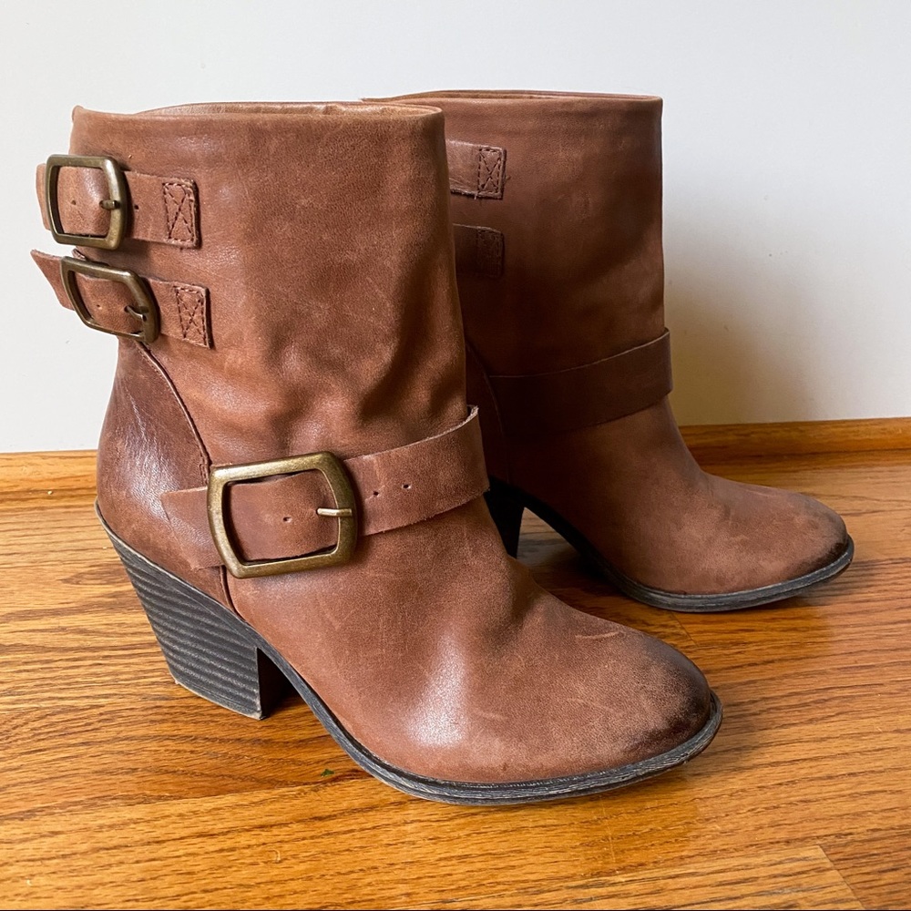 NEVER WORN Lucky Brand Boots